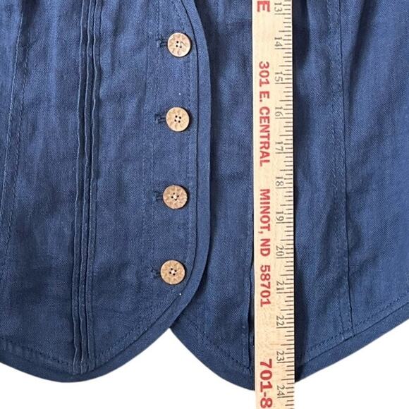 Coldwater Creek Vest Women's Size 10 Blue Linen Wooden Buttons Lace Back - Picture 10 of 10